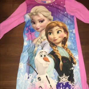 🌸Disneys frozen nightgown size 8